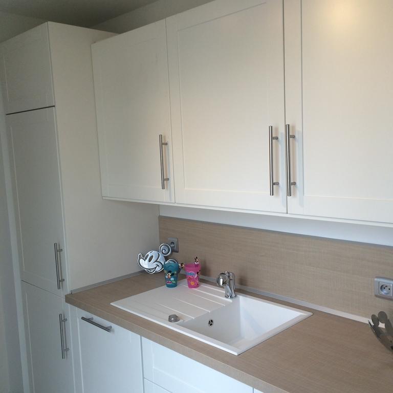 סאריס Julie'S Apartment Disneyland מראה חיצוני תמונה